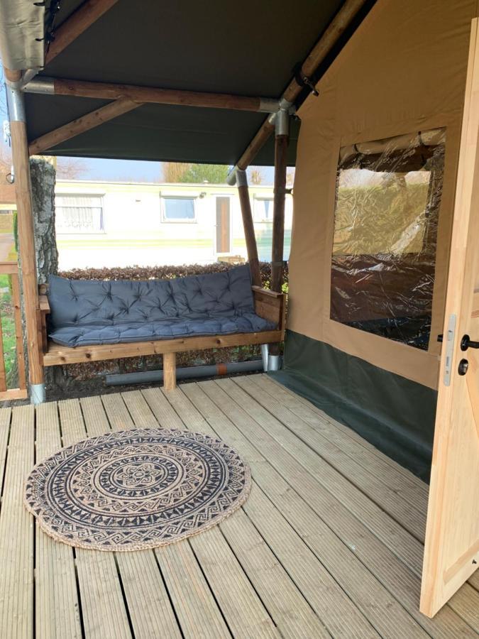 Glamour Glamping At Little Beach Яббеке Екстер'єр фото