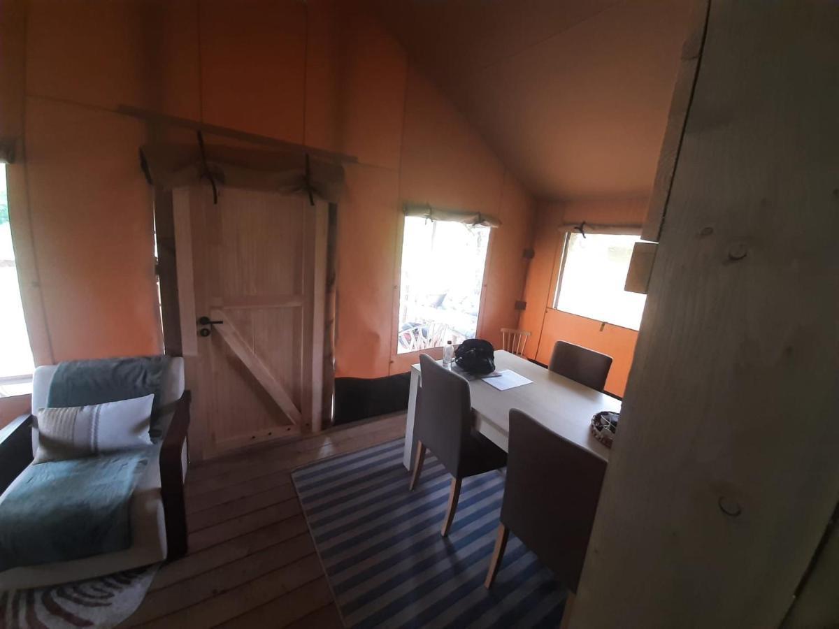 Glamour Glamping At Little Beach Яббеке Екстер'єр фото